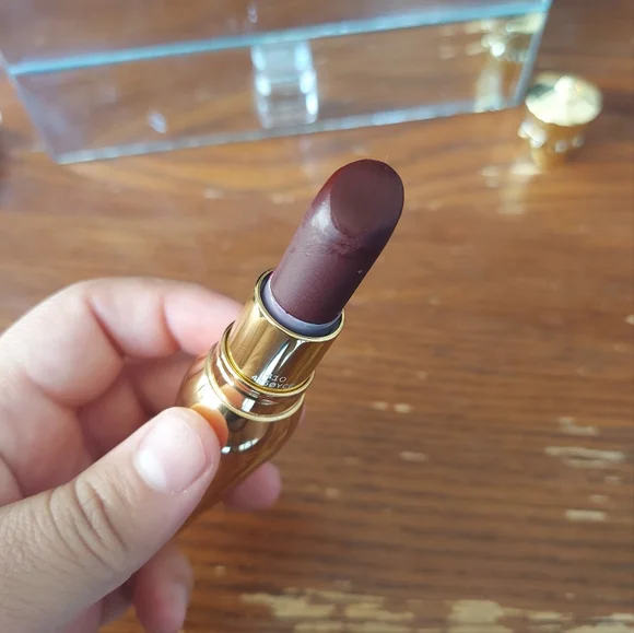 Christian Louboutin 410 Silky Satin Very Prive Lipstick - Main Image